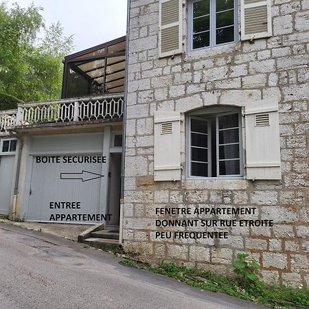 Salins-Les Bains : A L'Ombre De La Tour Carree Apartman Kültér fotó